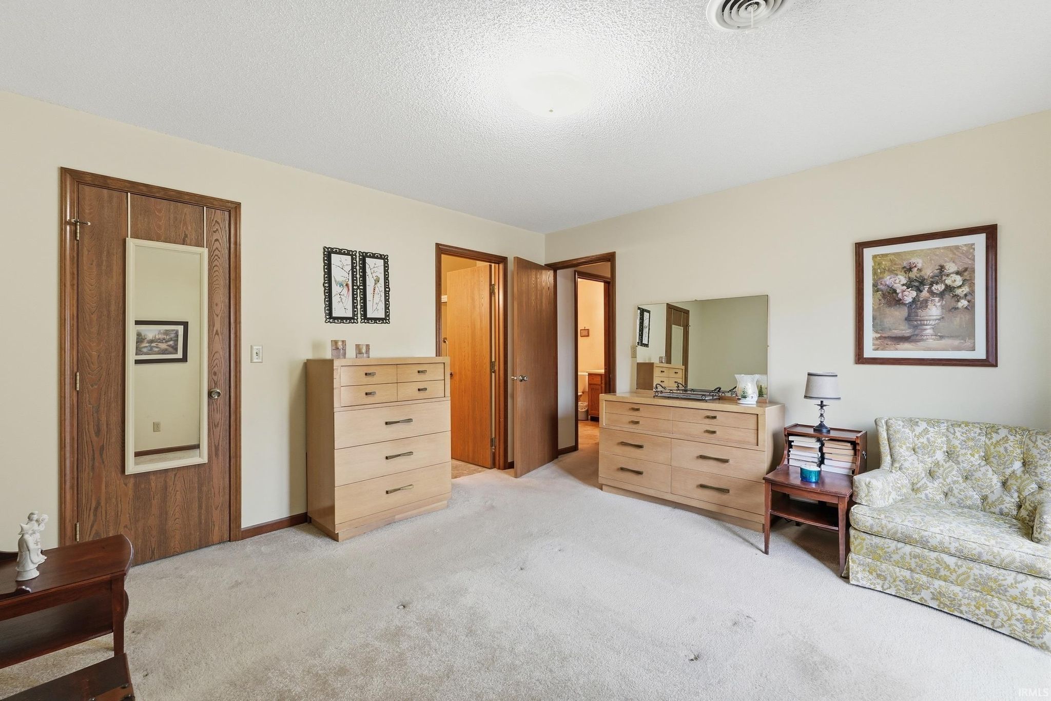 Image of 1554 E Kammerer Road