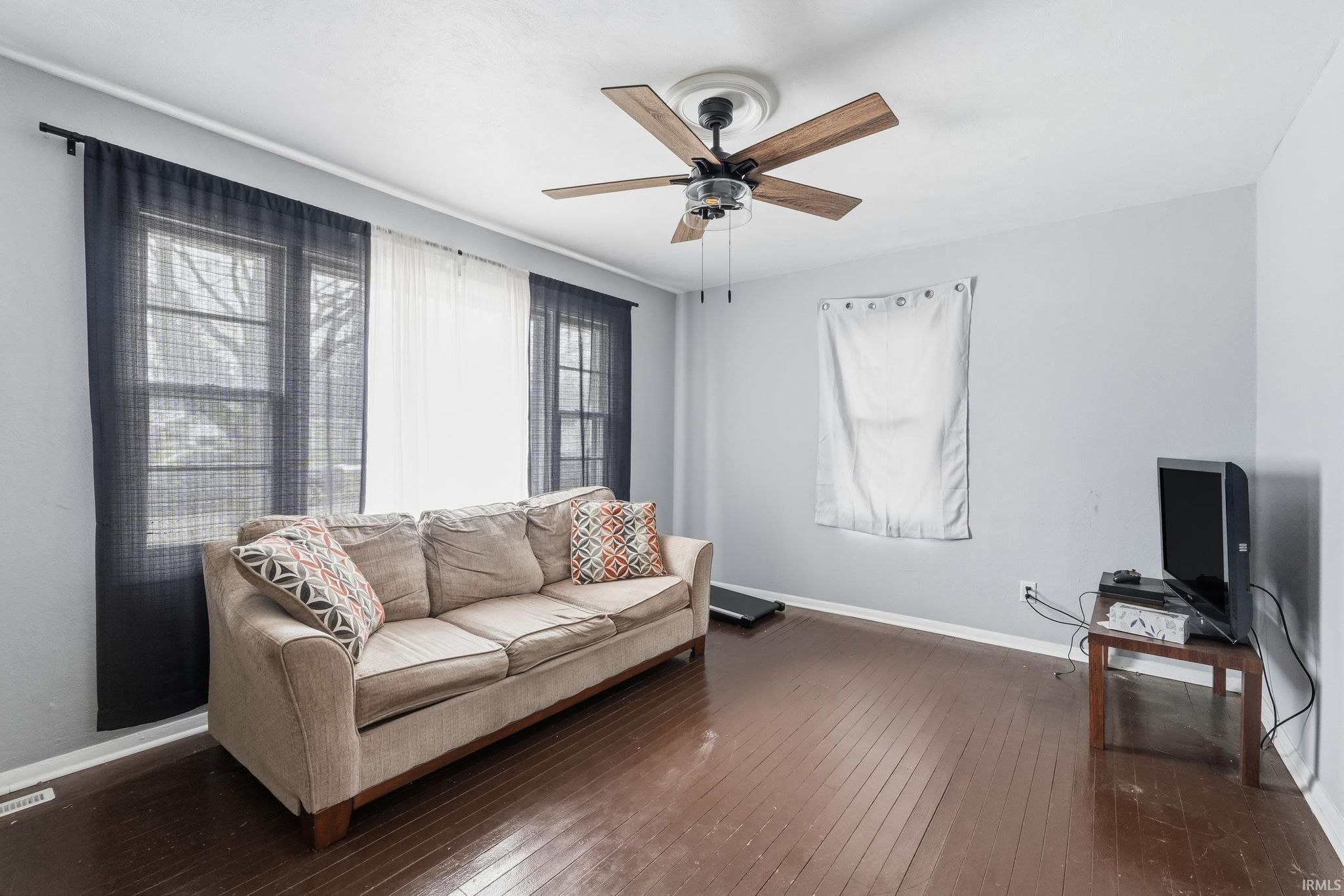 Image of 2727 Winch Street