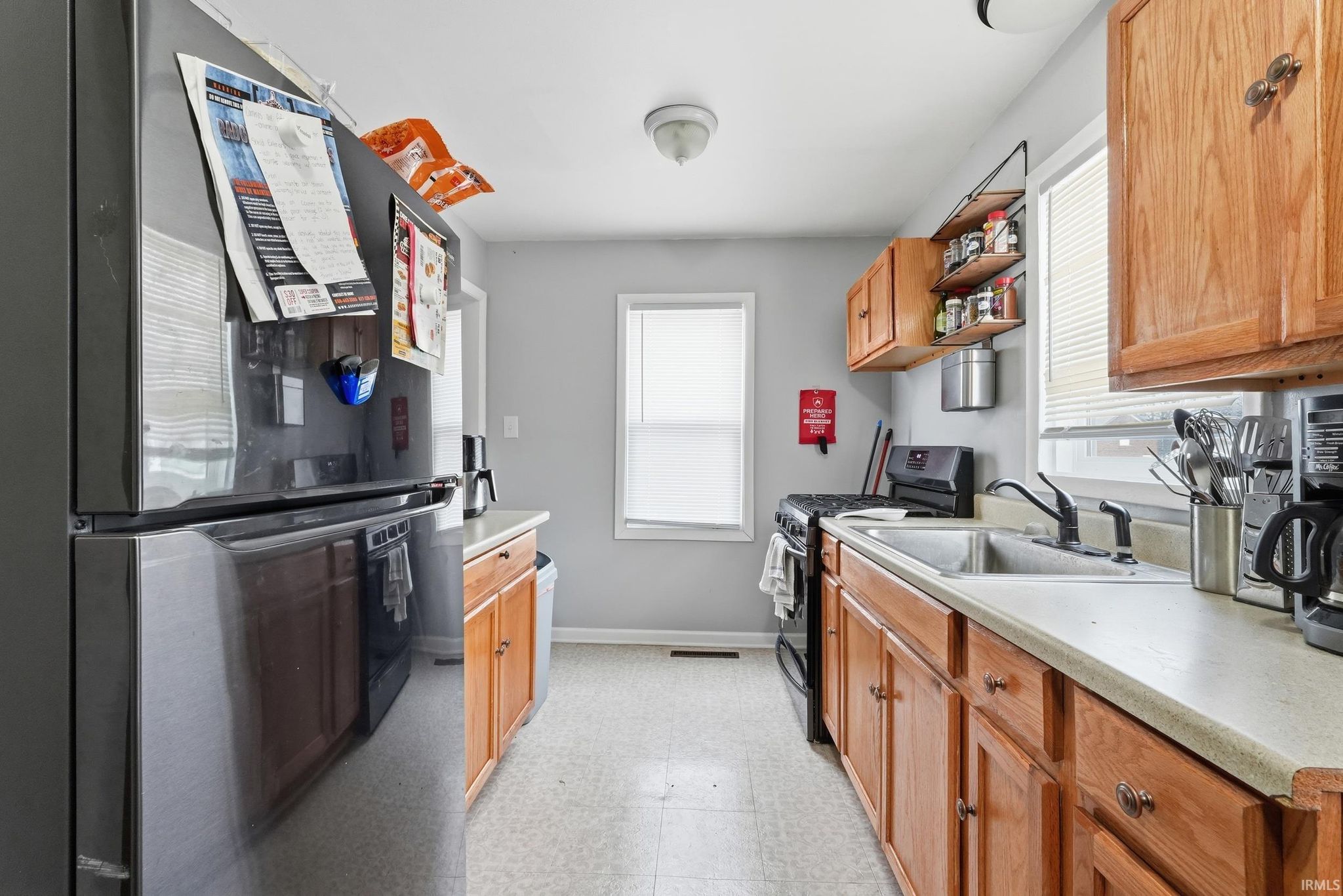 Image of 2727 Winch Street