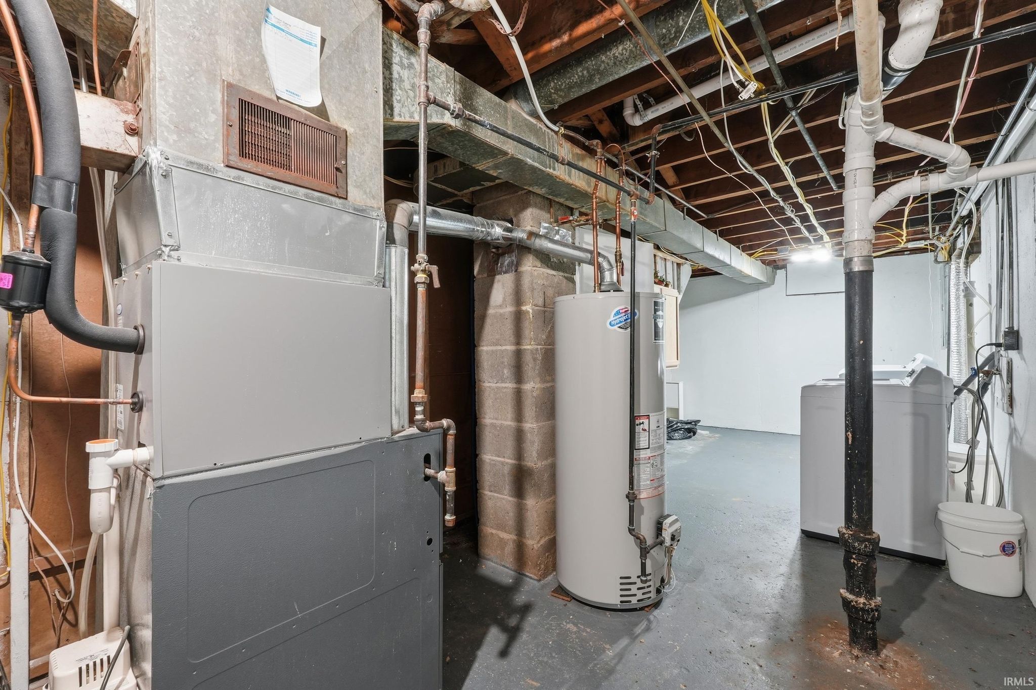 Image of 2727 Winch Street