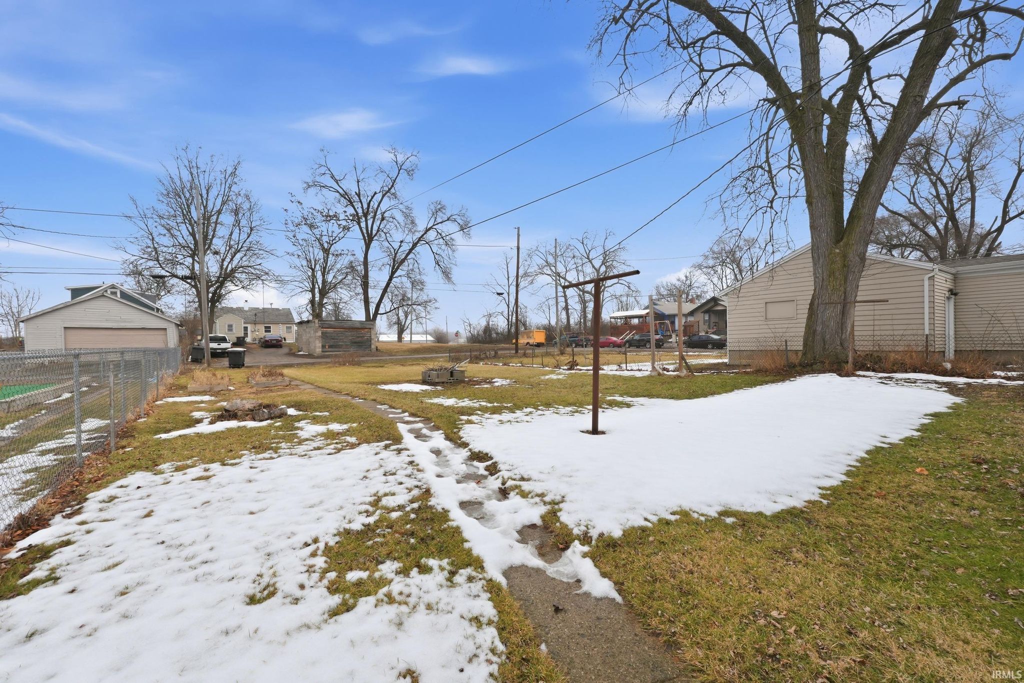 Image of 2727 Winch Street